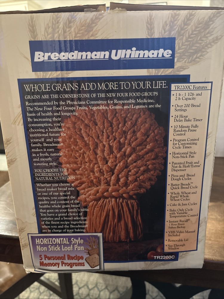 Breadman Ultimate Bread Machine Maker NEW TR2200C Open Box Never Used.