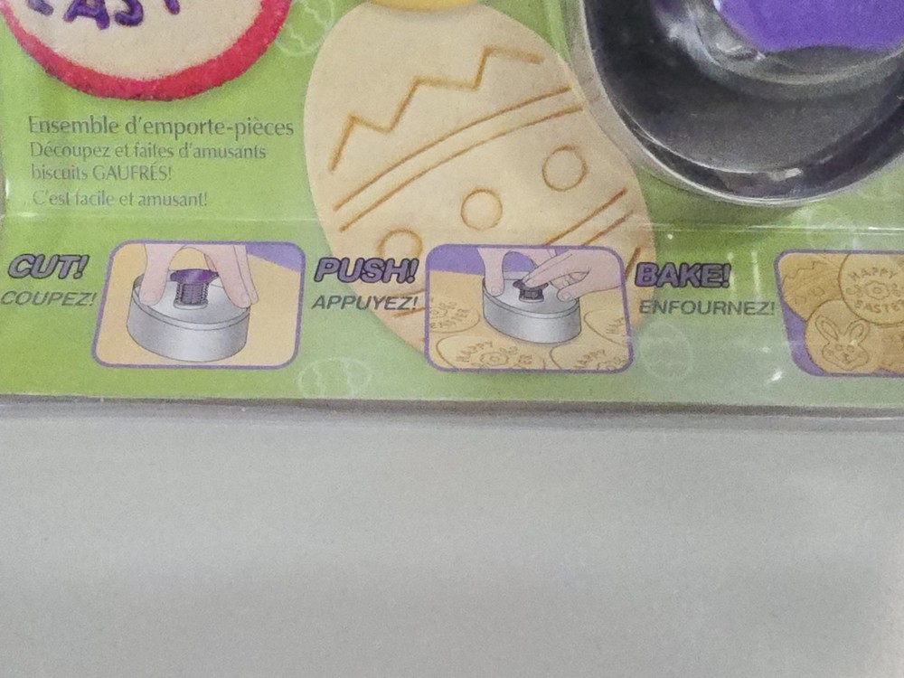 Wilton Easter Egg Push-N-Print Embossed Cookie Making Set 3 Design Disks