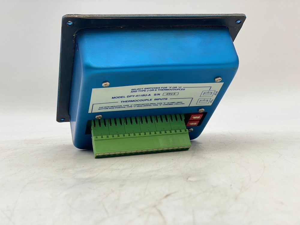 Altronic DPYH-4398U Pyrometer 8 Point Display (Used)