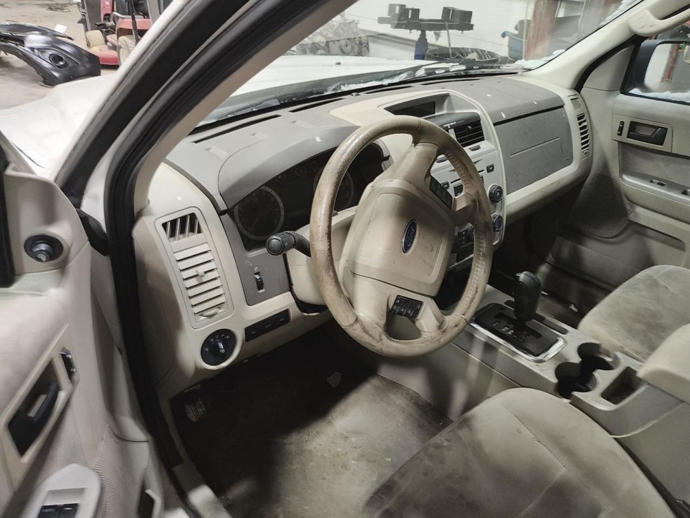 ESCAPE 2010 Battery Tray 95467
