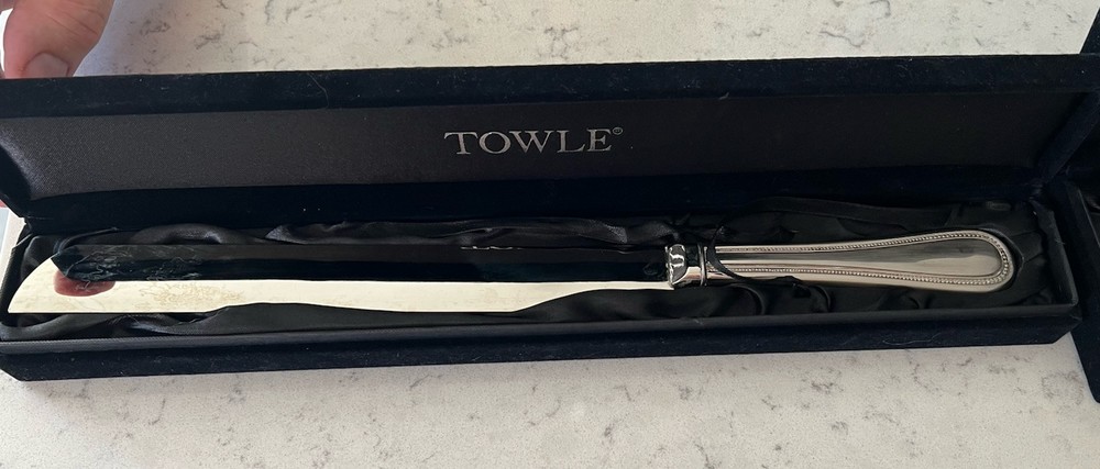 Towle knife and server set