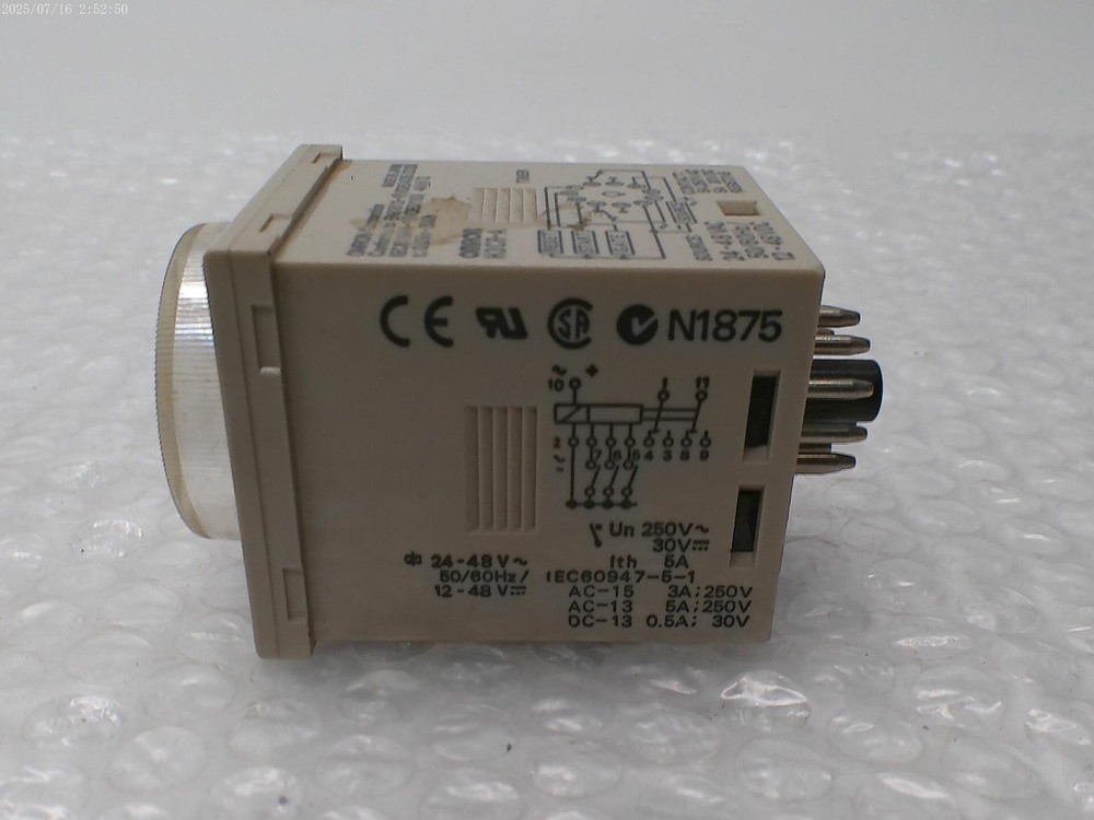 OMRON H3CR-A TIMER 0.05S-300H NSNP