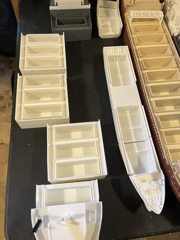 Unpainted/ Unassembled Version, ho scale Easy Container Ship 28” Long