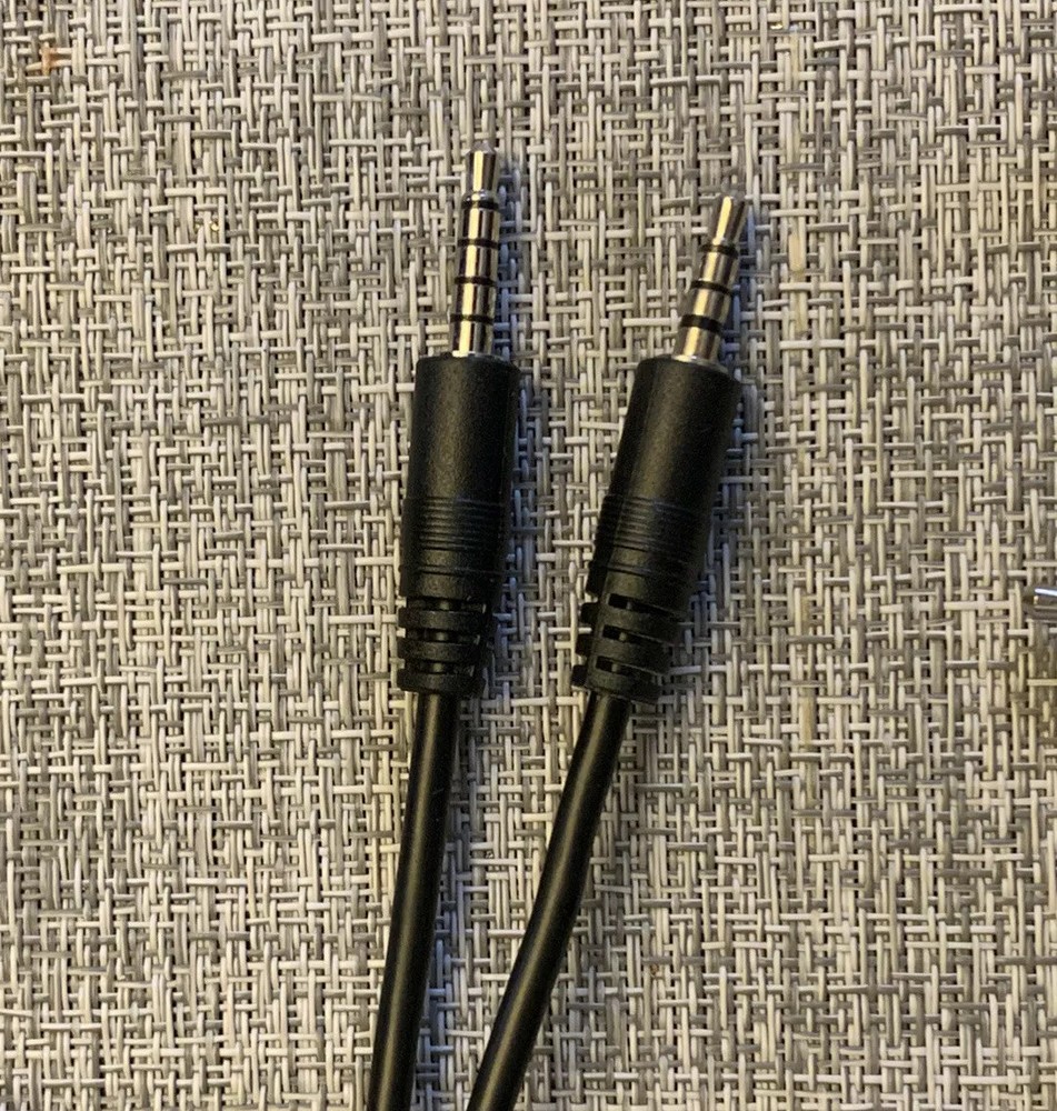 Astro A40,A10,A30 replacement chat and audio wired cable / no volume controller.