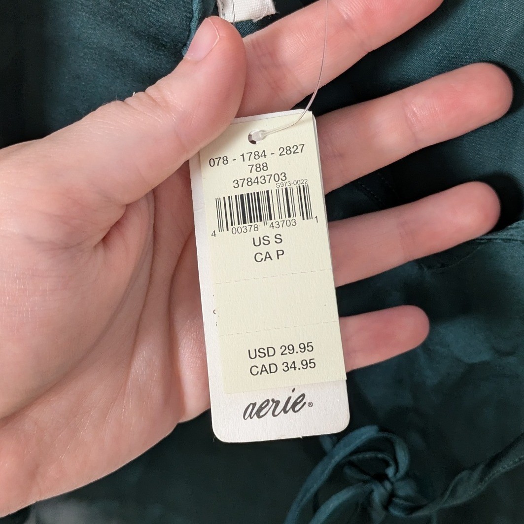 NWT Aerie Cami Top Lace Trim Satin Sleeveless Tank Top Green Size Small