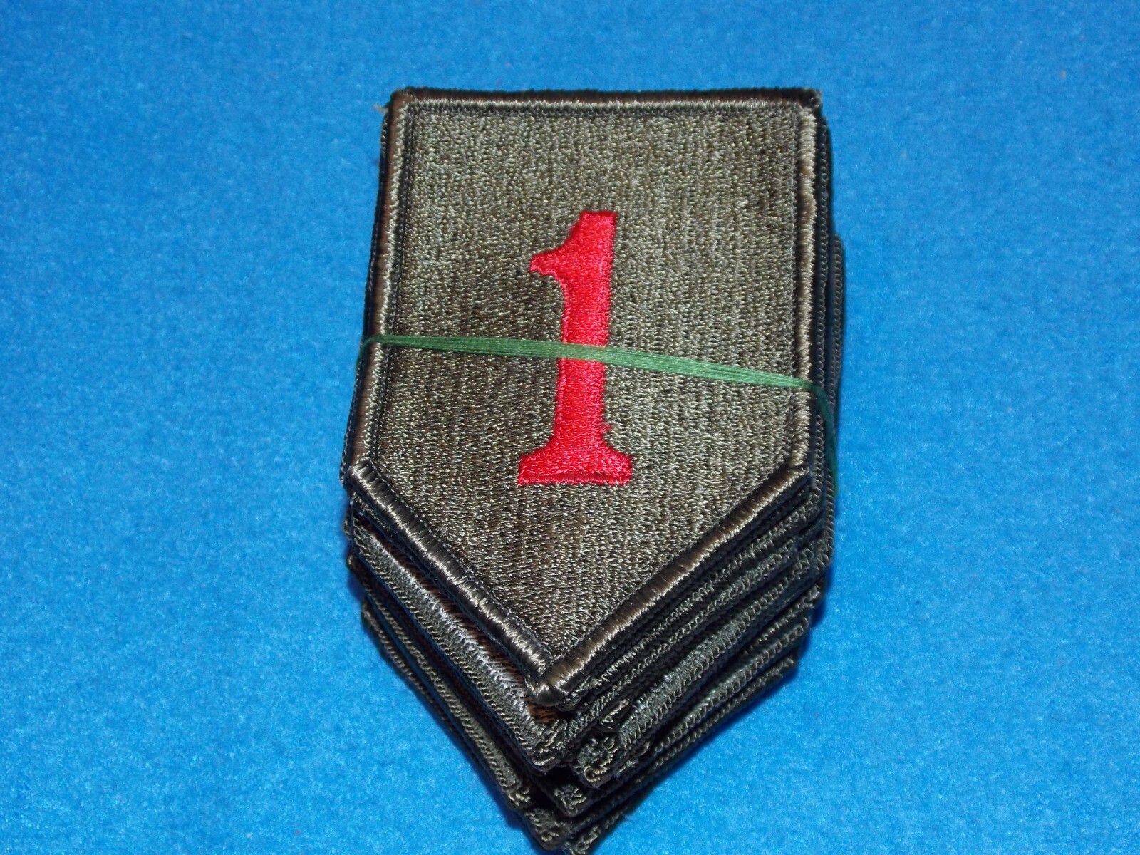 LOT OF 20 - 1ST INFANTRY DIVISION BIG RED ONE PATCHES - Insignia Unit US Army