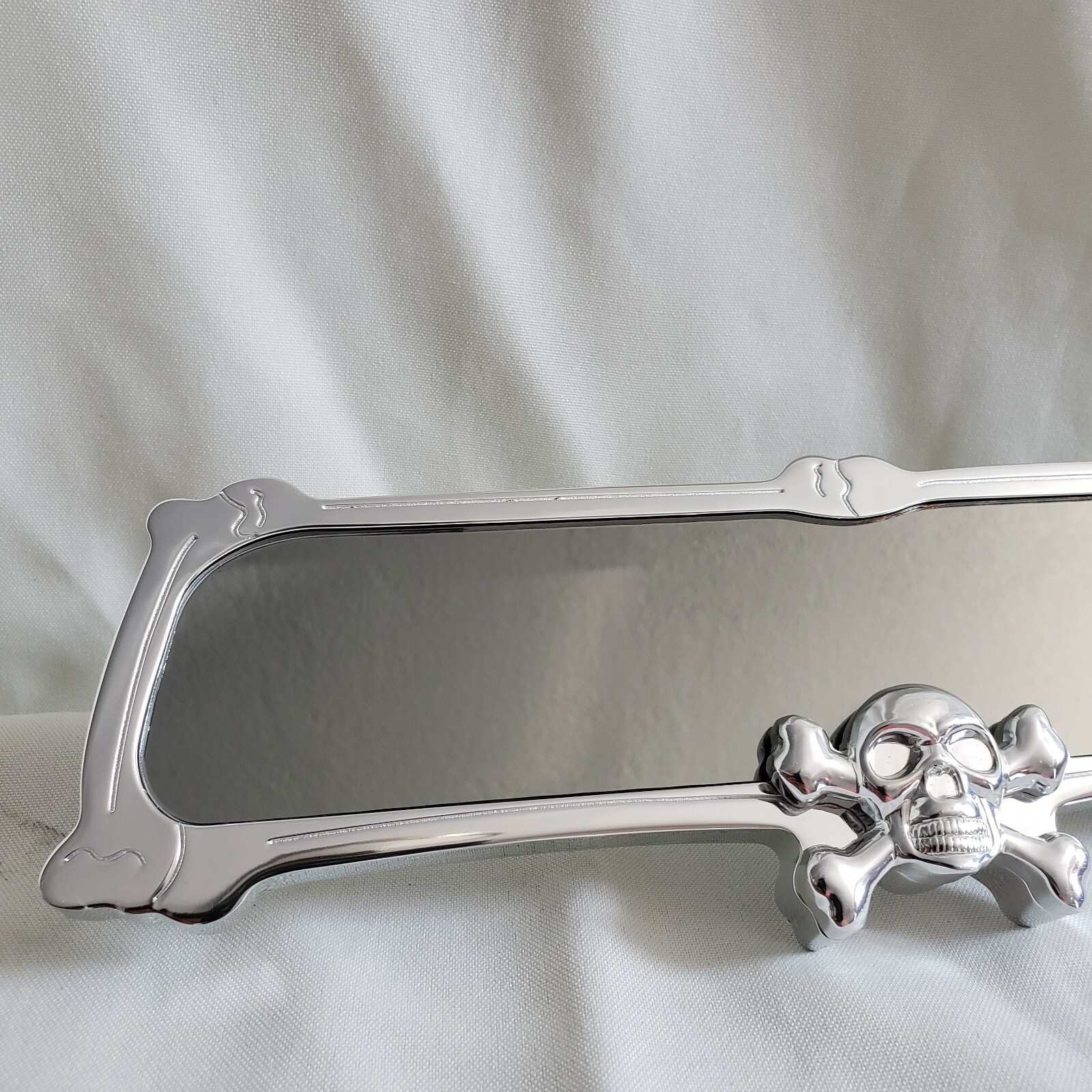 Aluminum Skull Rearview Mirror- Approx. 10"