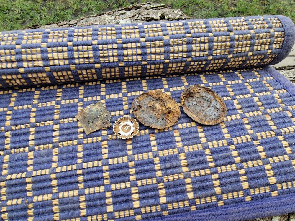 WW2 Original German Badges Front Item Relic.