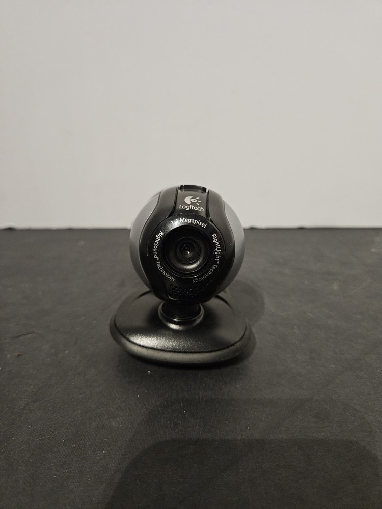 Logitech QuickCam Communicate STX Web Cam  Model V-UCR45