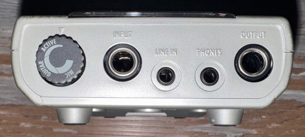 ZOOM PS-04 Palmtop Studio Portable Multi-Track Recorder With Memory Chip.