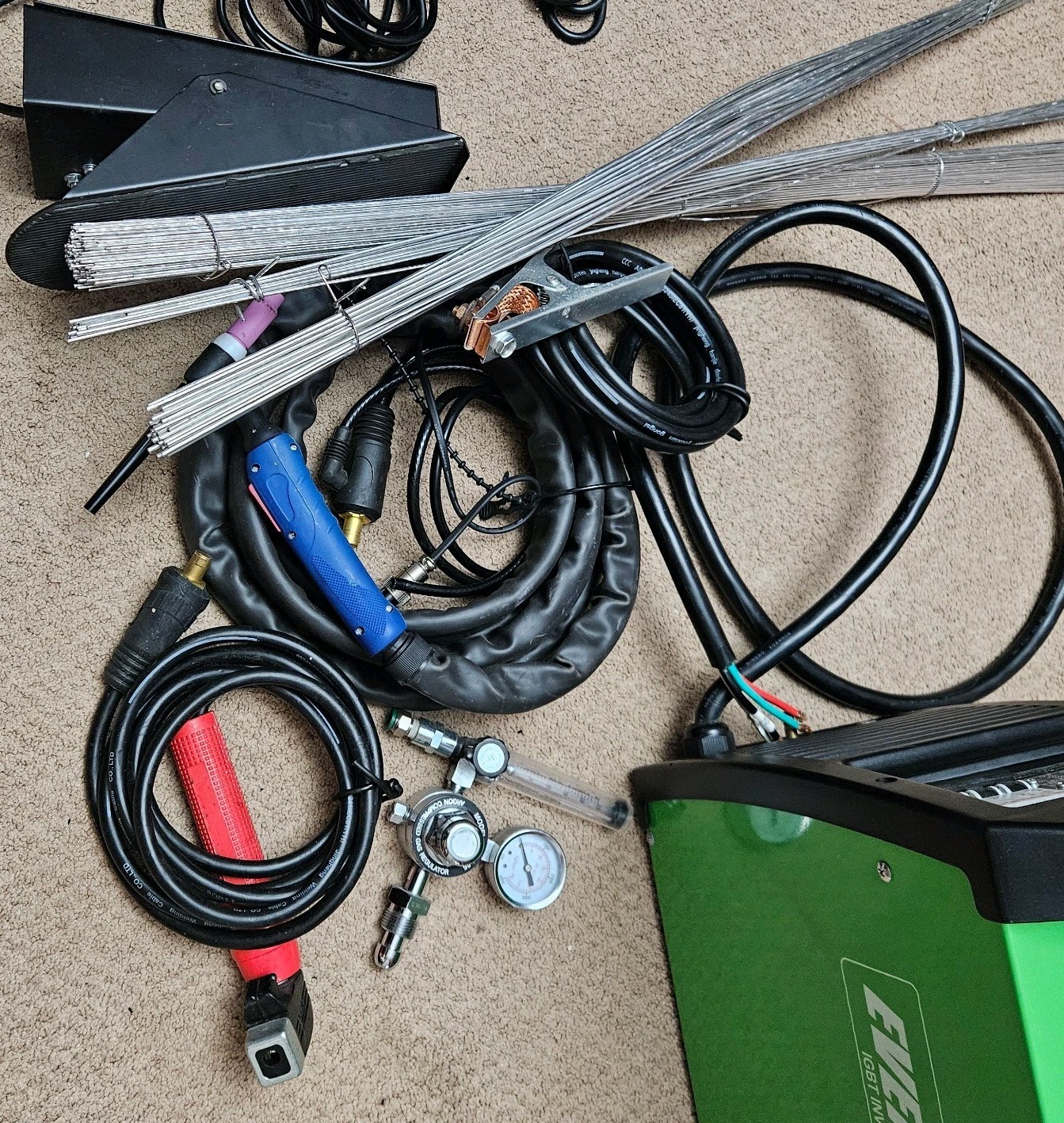 NEW/NEVER USED - Everlast PowerTIG 250EX 250AMP AC/DC TIG STICK PULSE WELDER alu