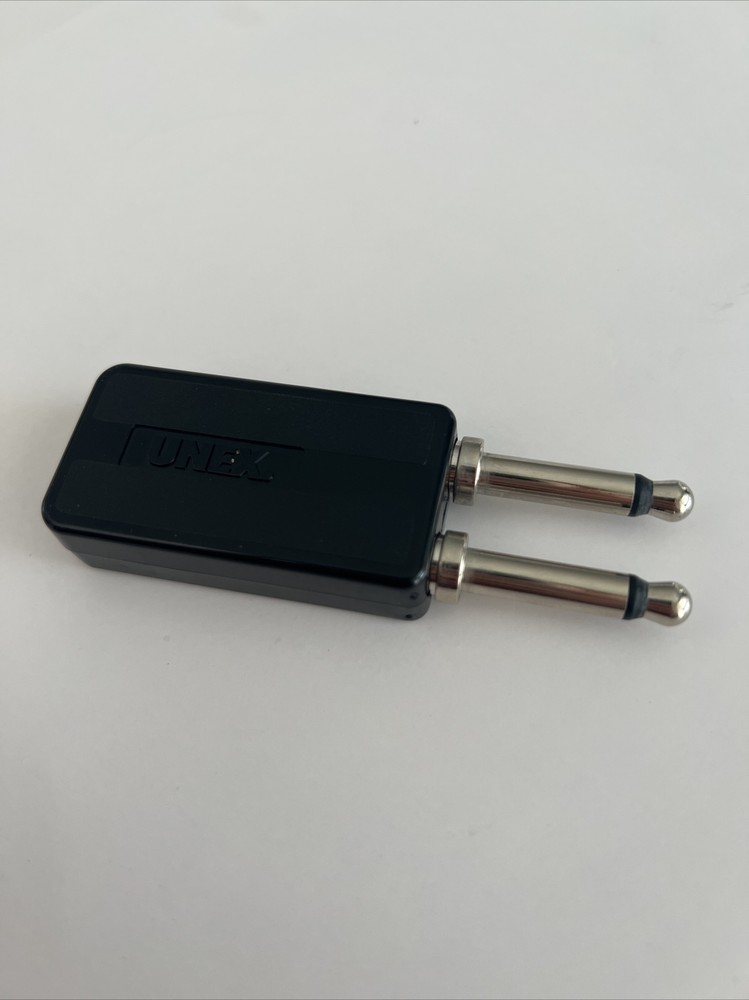 PJ-327 Prong Adapter