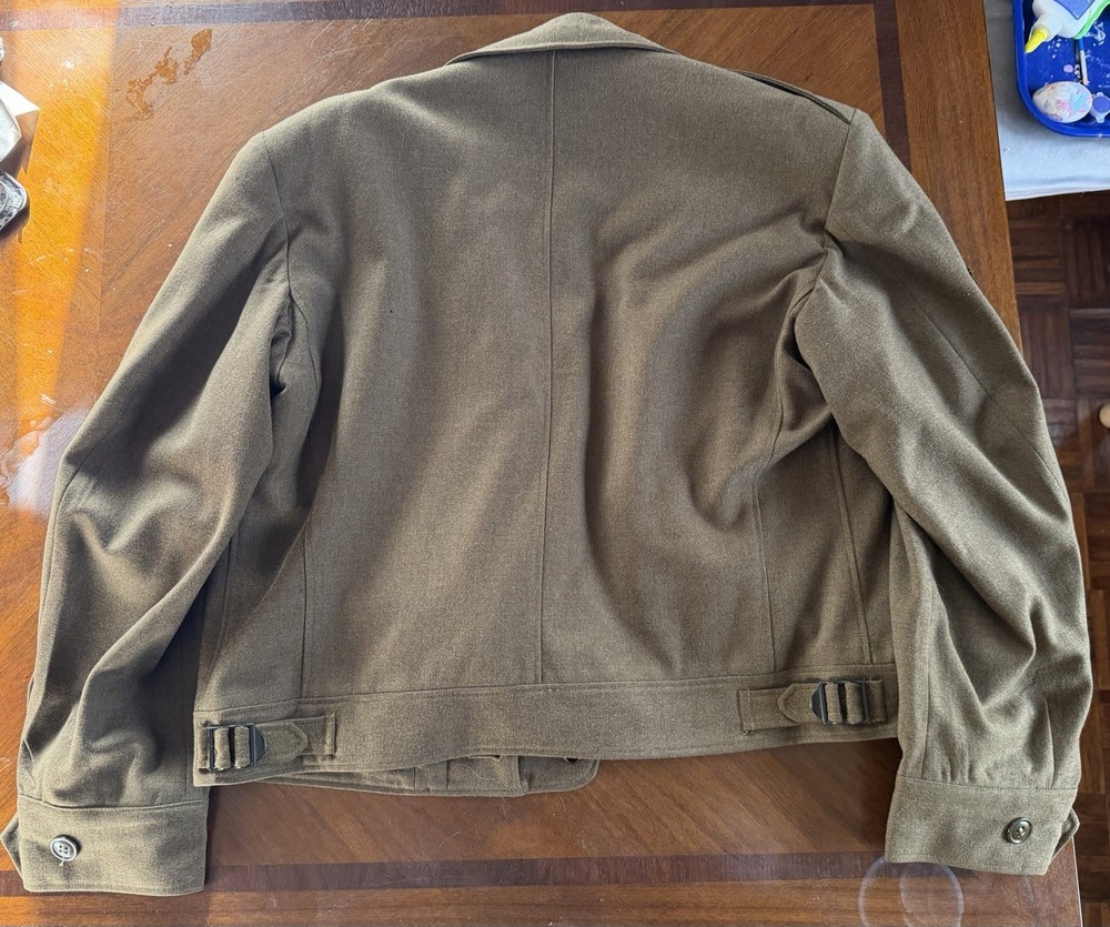 Vintage 1944 WW2 US Army Wool Field Jacket (Authentic)
