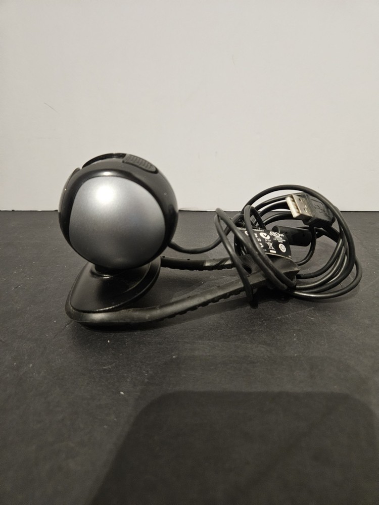 Logitech QuickCam Communicate STX Web Cam Model V-UCR45