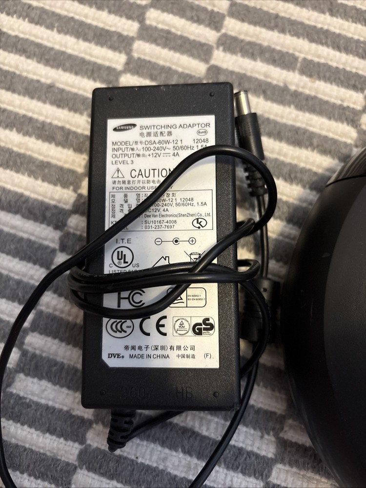 Samsung Video Presenter With Remote, Light Box, Switch Adapter