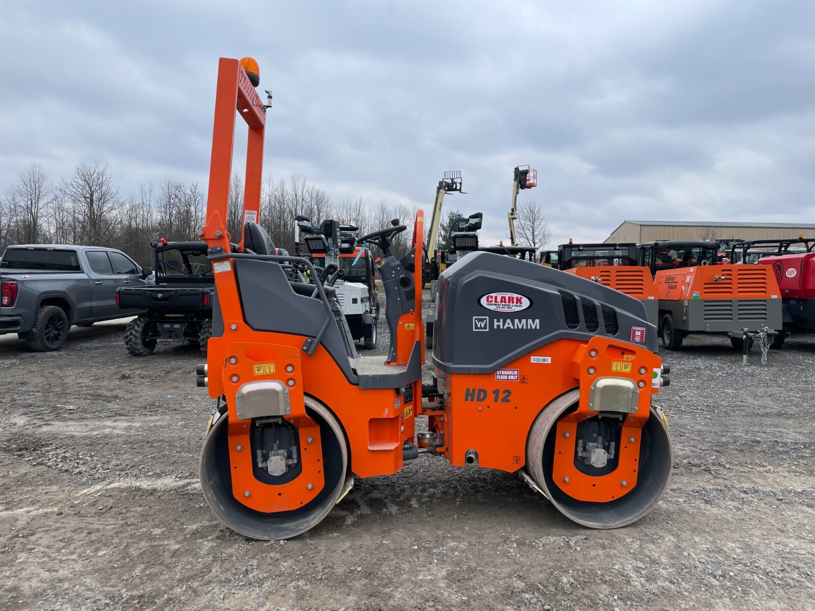 2023 HAMM HD12 VV 47" Double Drum Vibratory Ride On Roller Compactor