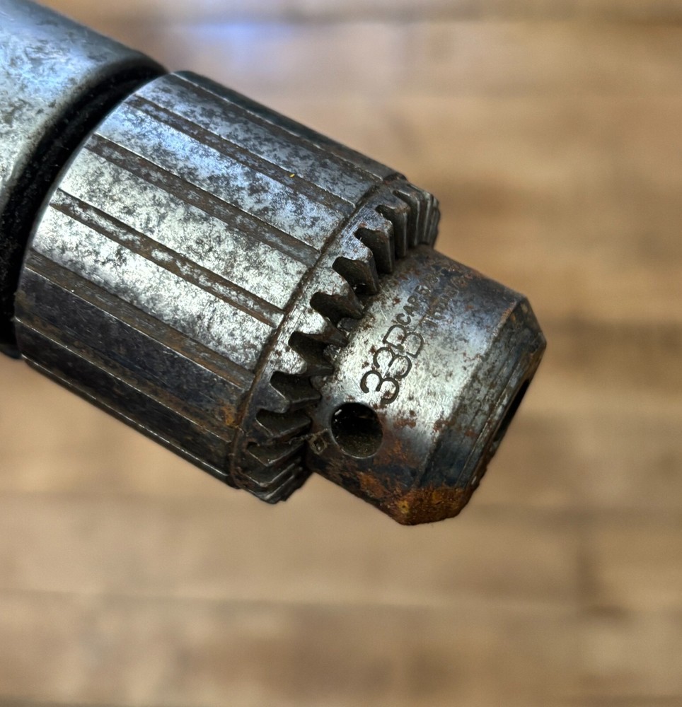Chicago Pneumatic CP Pneumatic Drill with 33B Jacobs chuck