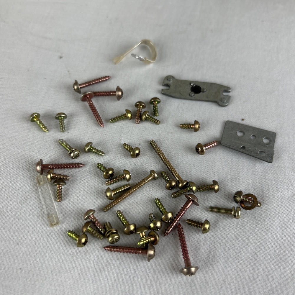 Technics SL-D202 Miscellaneous Screws
