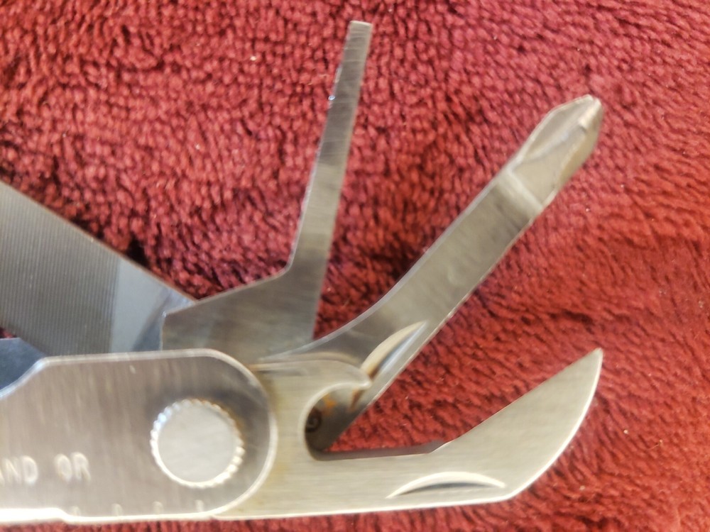 Leatherman PST Multi tool 0399 0499 Date Code