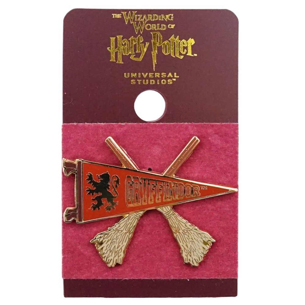 Universal Studios Harry Potter Gryffindor Quidditch Pennant Pin