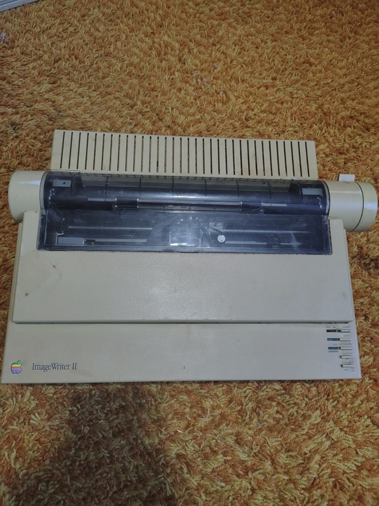 Apple ImageWriter II Dot Matrix Color Standard Printer Model 219-VU1BW2