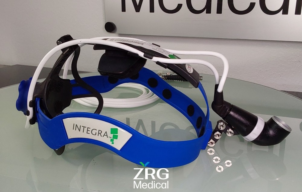 Integra Luxtec UltraLite Pro Headlight