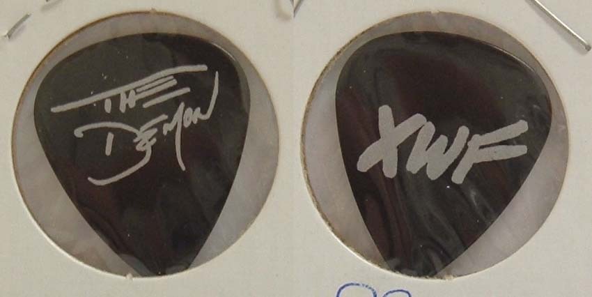 KISS - GENE SIMMONS FIRST PROMOTIONAL GUITAR PICK FOR THE XWF WRESTLING