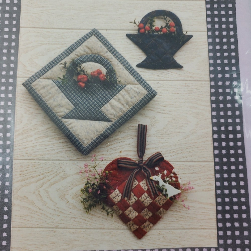 Little Red Apple Designs Three Wall Baskets Craft Quilt Patterns Wall Decor