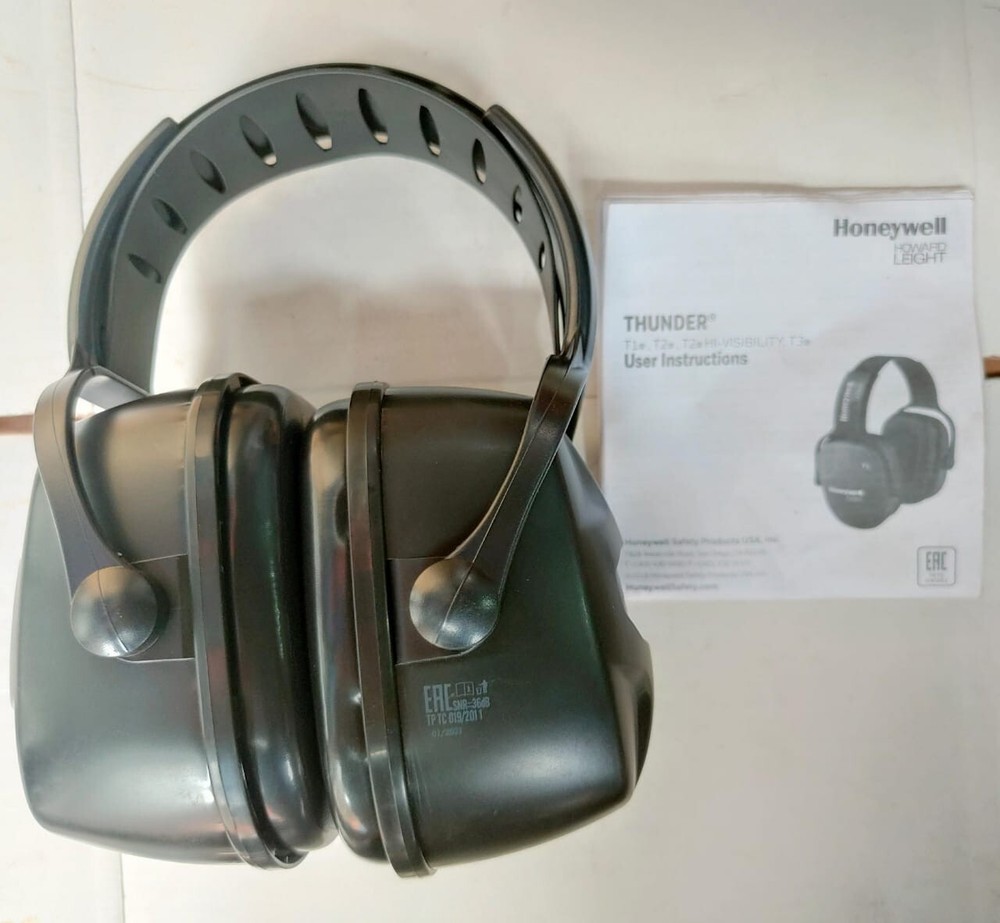 HONEYWELL HOWARD LEIGHT  THUNDER T3  EARMUFF