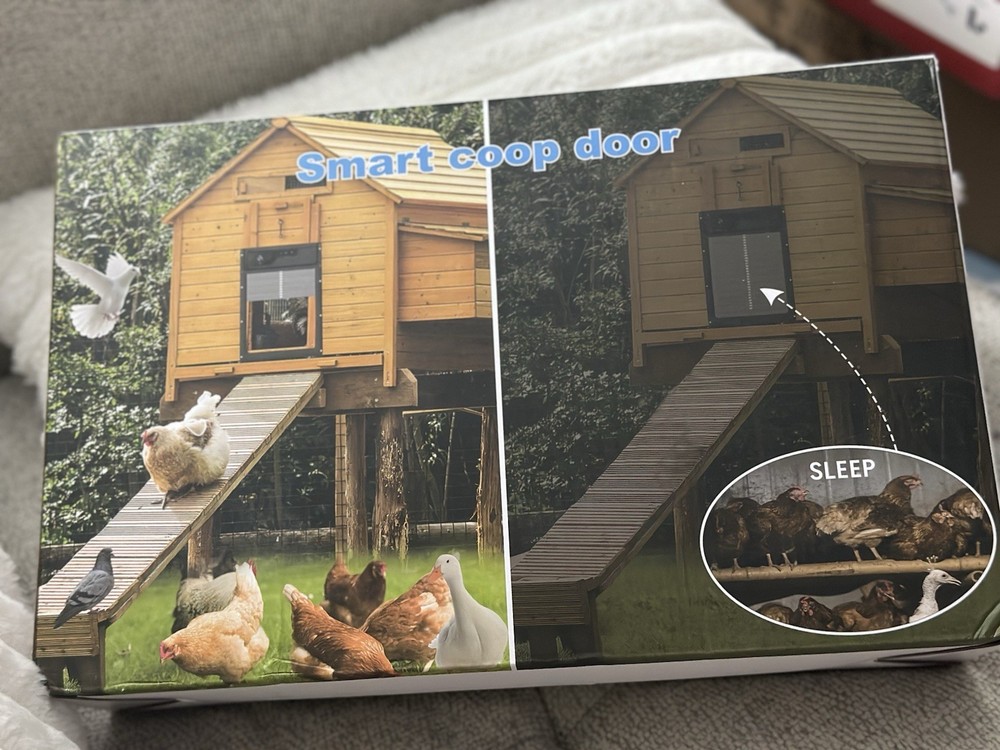 Automatic Chicken Coop Door with Camera, Battery Solar Powered, App Timer Remote
