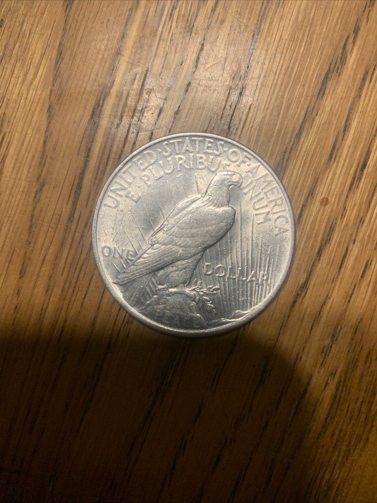 1922 Peace Dollar 90% Silver Philadelphia