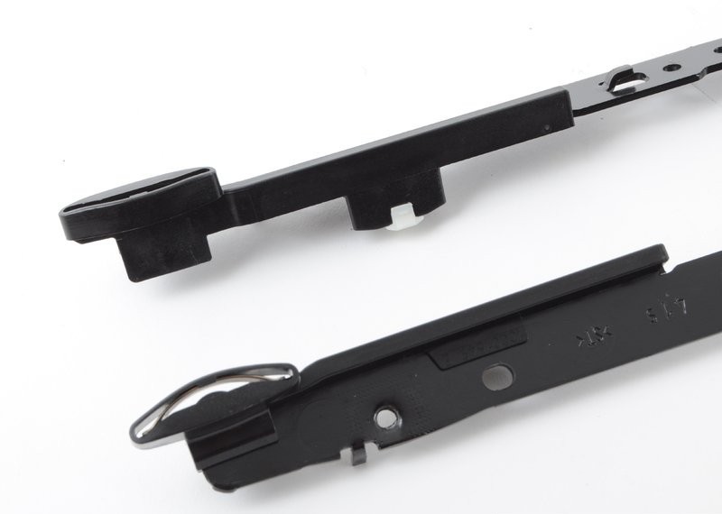 BMW E61 Front Gate Genuine 54107306685