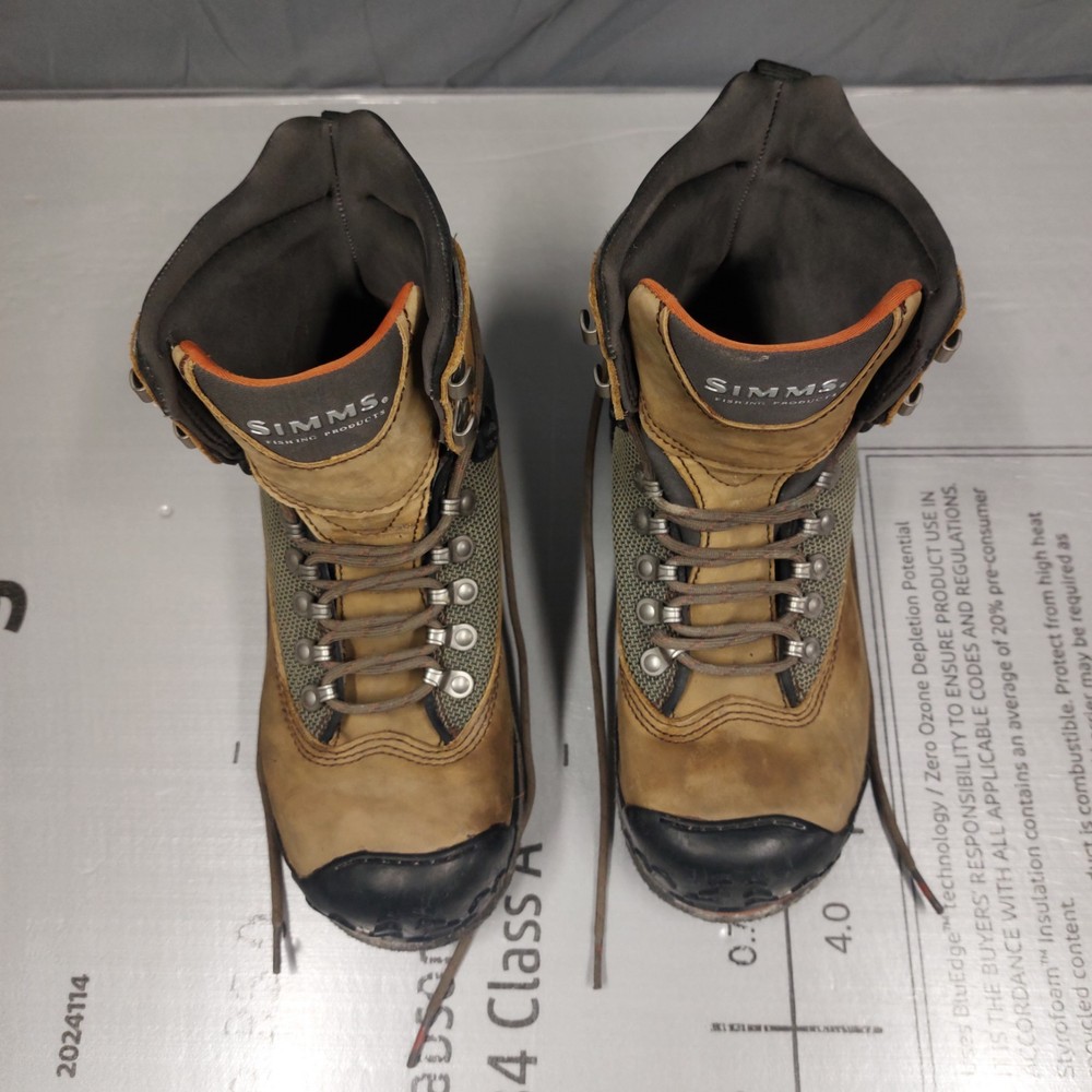 Simms guide boots felt sole with waders