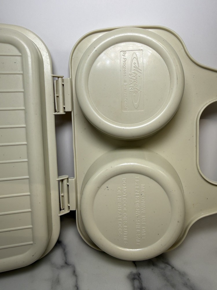 Miracle Ware by Progressiv - Egg Poacher Microwave Cooker - Quick Easy Breakfast