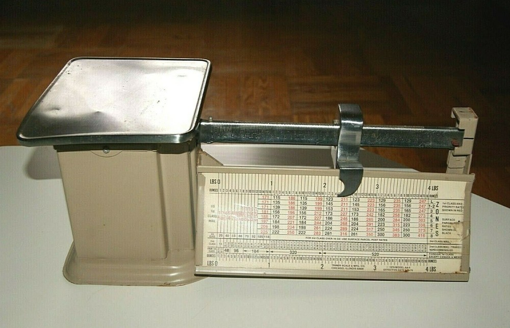 Vintage Triner 1978 Large Postal Scale 4 lbs. Model AA-4