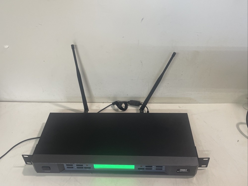 RMS MC-200 Wireless Microphone