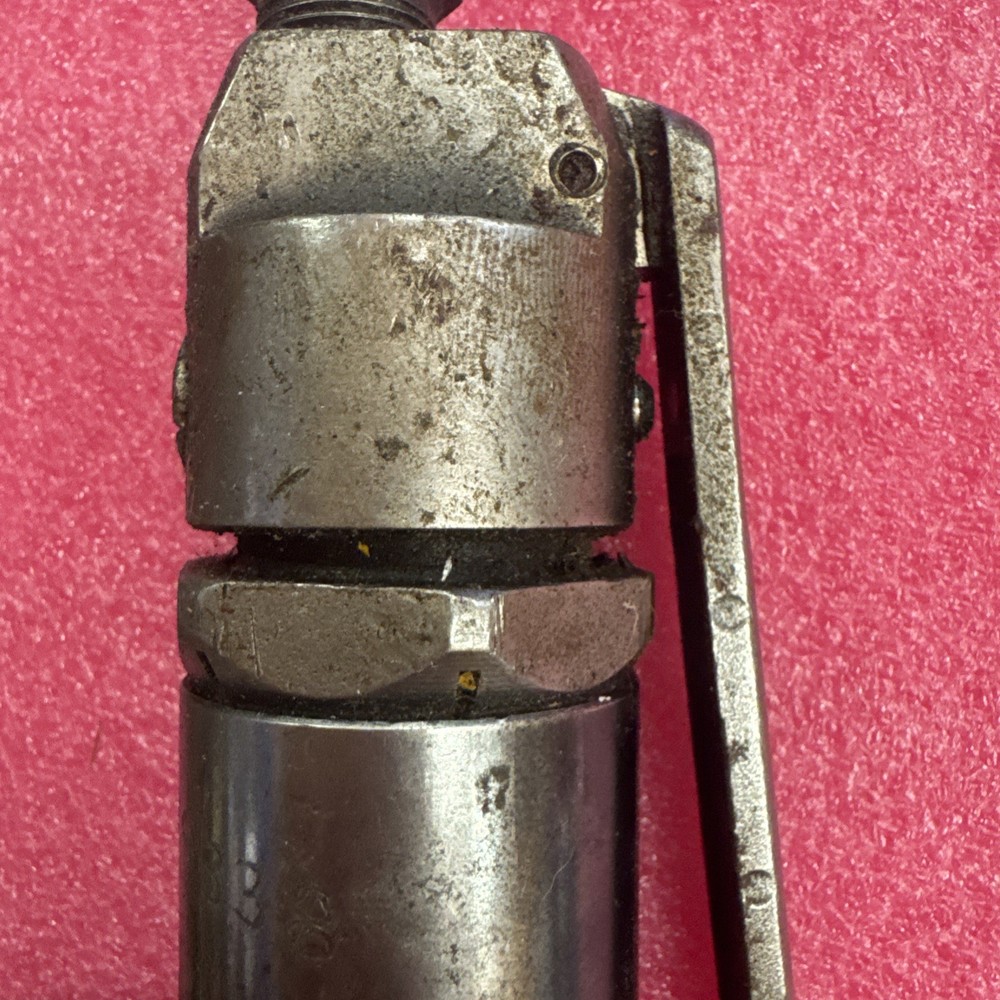 CLECO, CHISEL & NEEDLE SCALER, PNEUMATIC, MODEL B1-C *UNTESTED* bin9