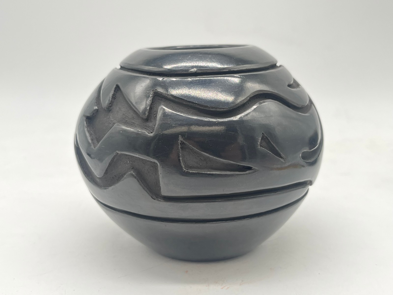 Native American Santa Clara Pottery Bowl Stella Chavaria