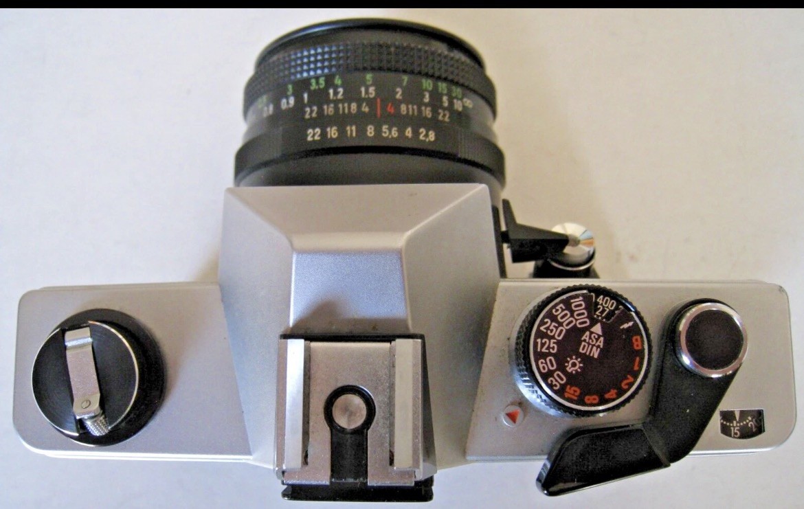 Practika mtl5 35mm Camera and two lenses + case