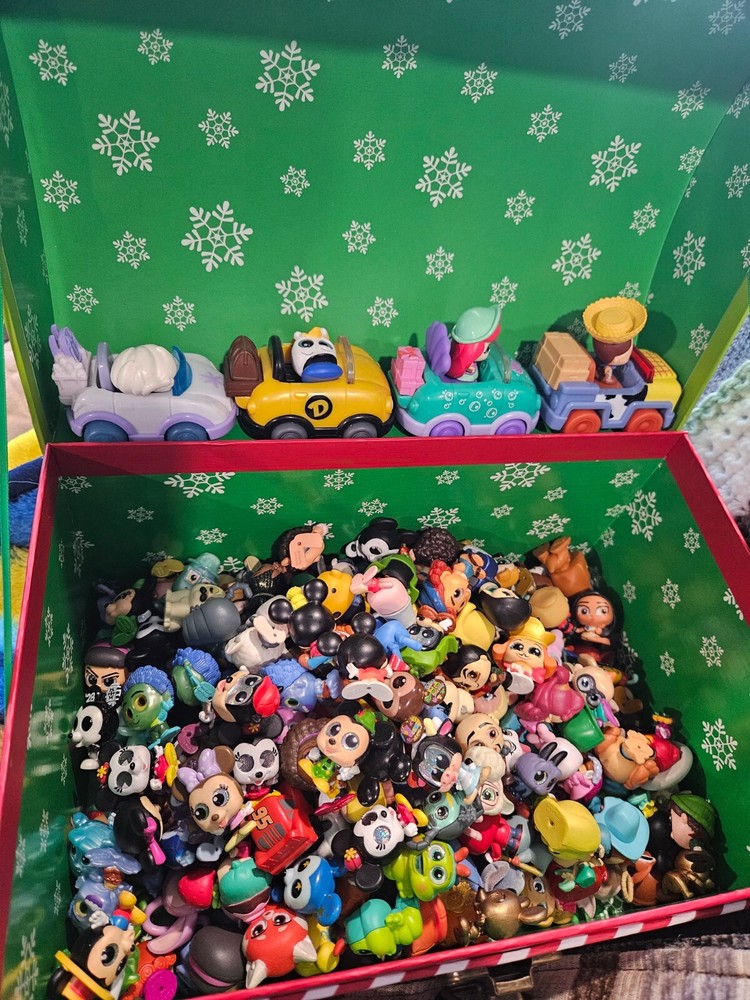 NEW 1/3/26 You Pick Disney Doorables--Multiple seasons!