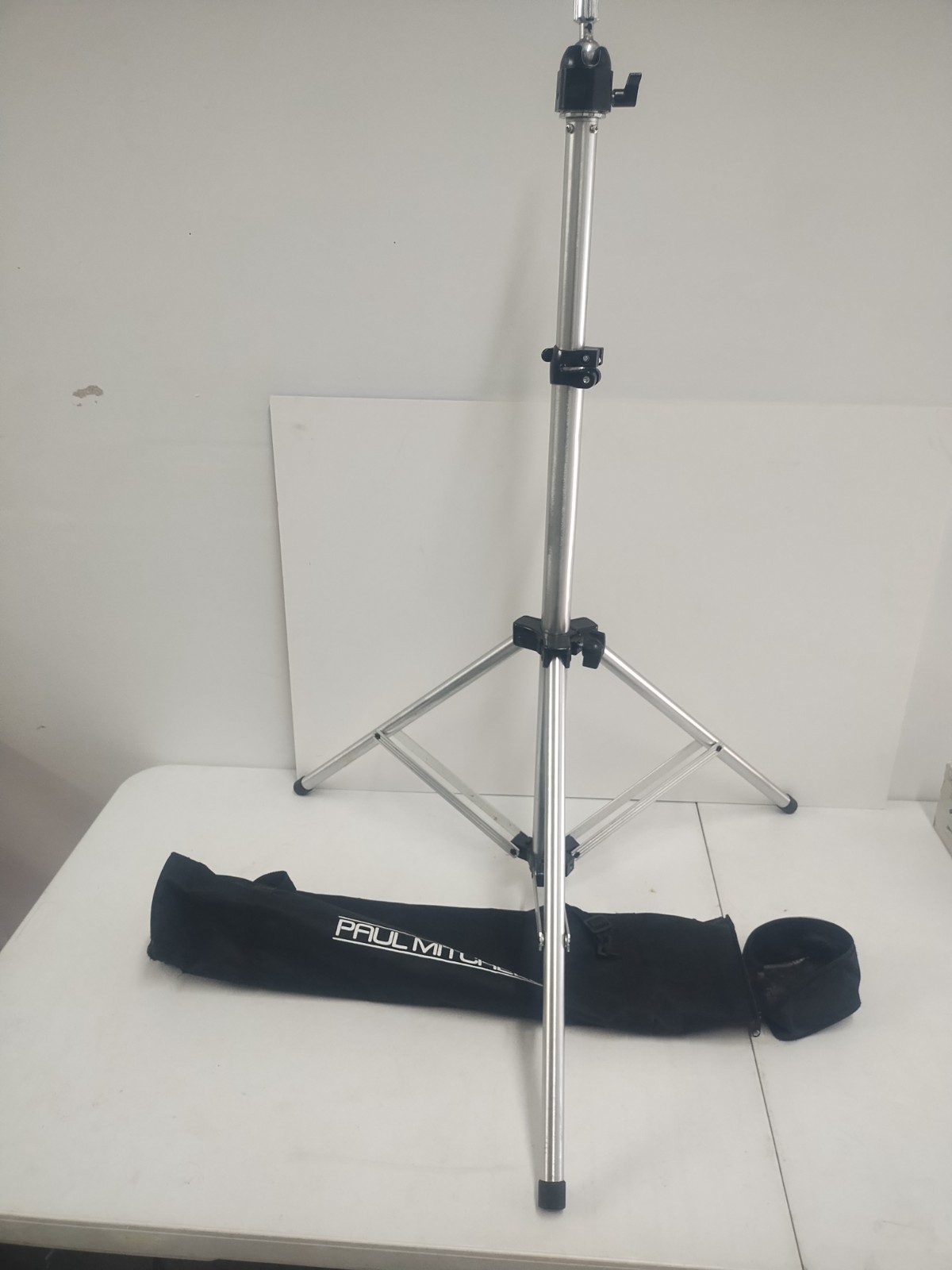 Paul Mitchell School Pro Mannequin Styling Head holder Tripod with Carrying Case