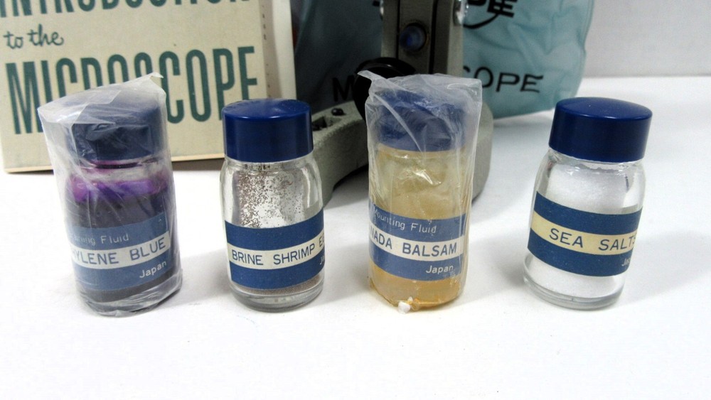 VINTAGE SCOPE INSTRUMENTS MICROSCOPE MODEL #5466 W/ BOX, MANUAL, & ACCESSORIES