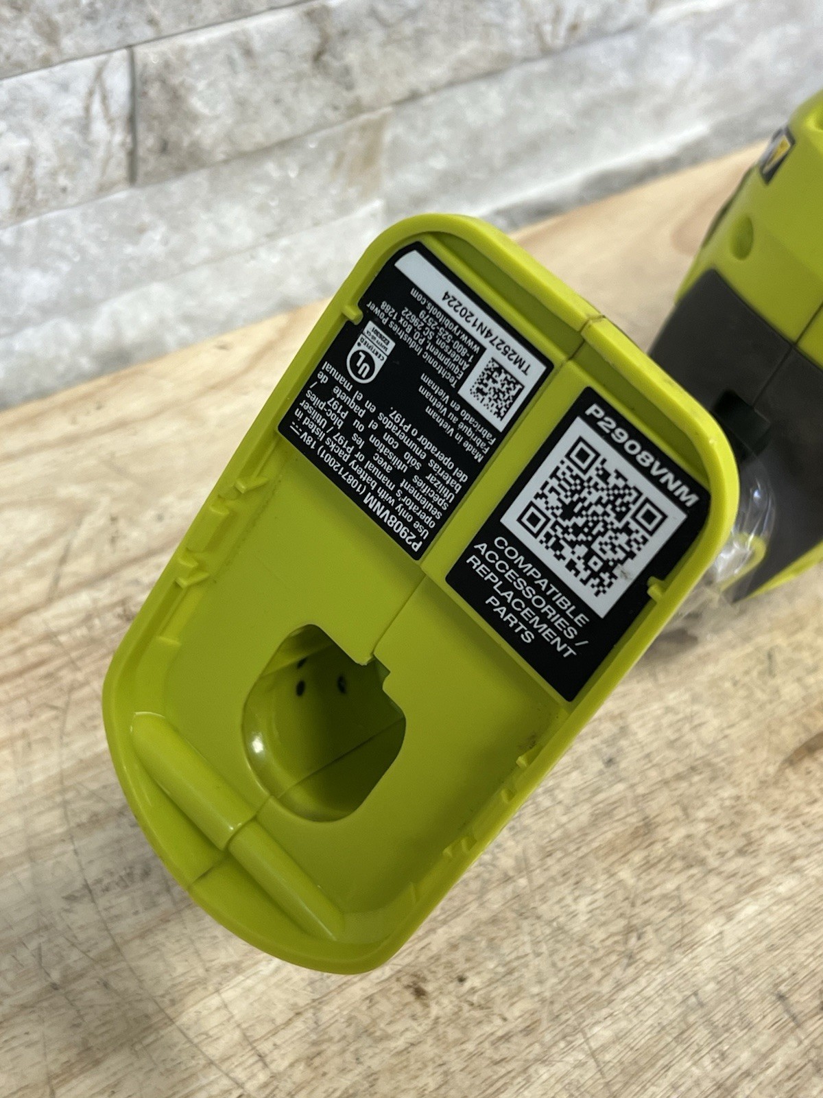 Ryobi 18V (P2908VNM) Shear/Shrubber Trimmer (Tool Only) - FOR PARTS OR REPAIR