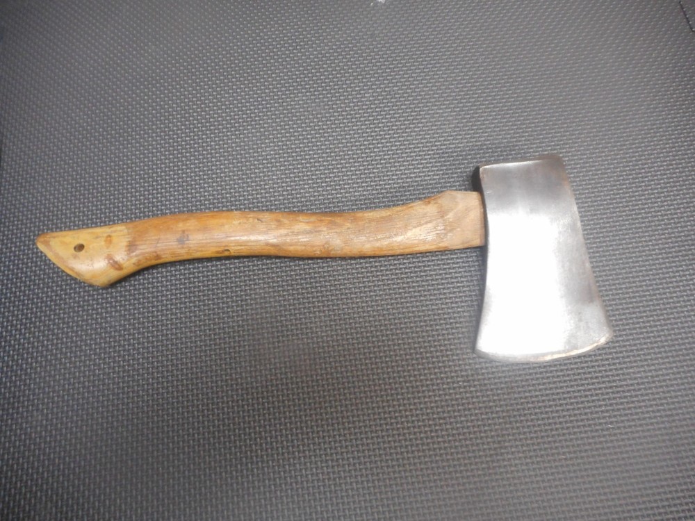 Vintage Zenith Cold Test Marshall Wells Hatchet With Handle Embossed