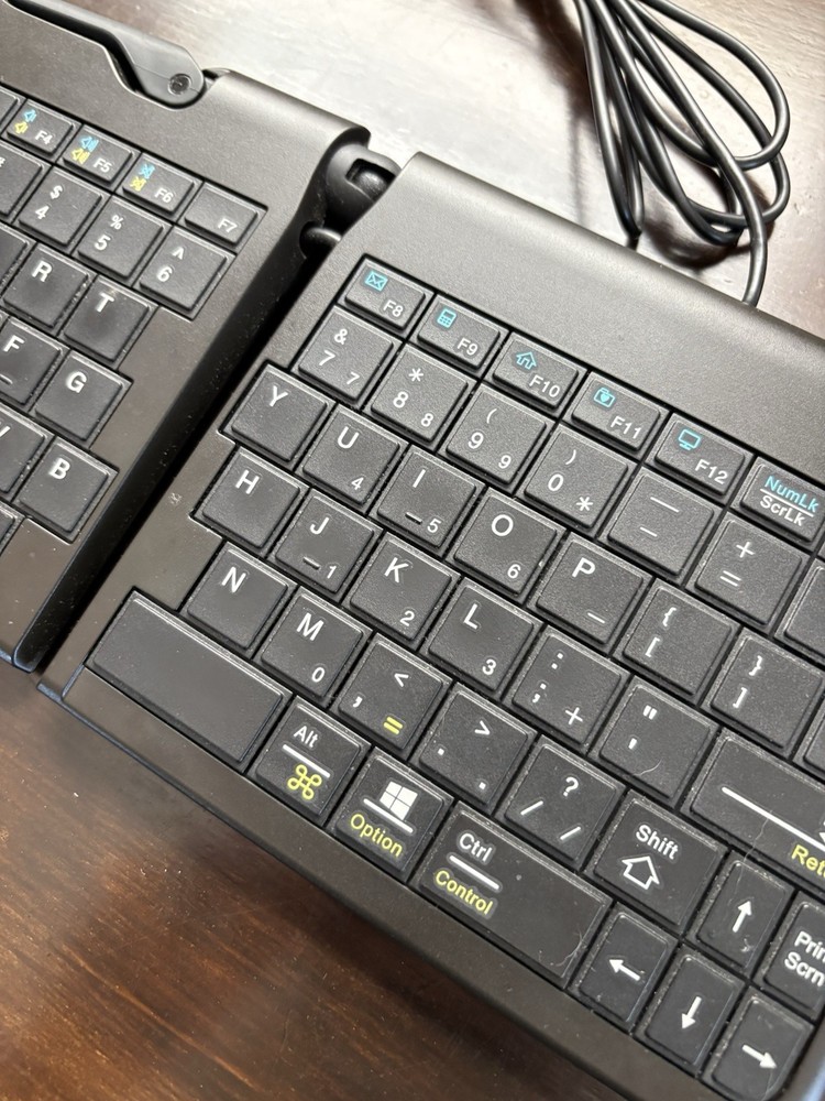 Goldtouch SK-2721 Adjustable MAC/PC Ergonomic Foldable Mobile Wired Keyboard