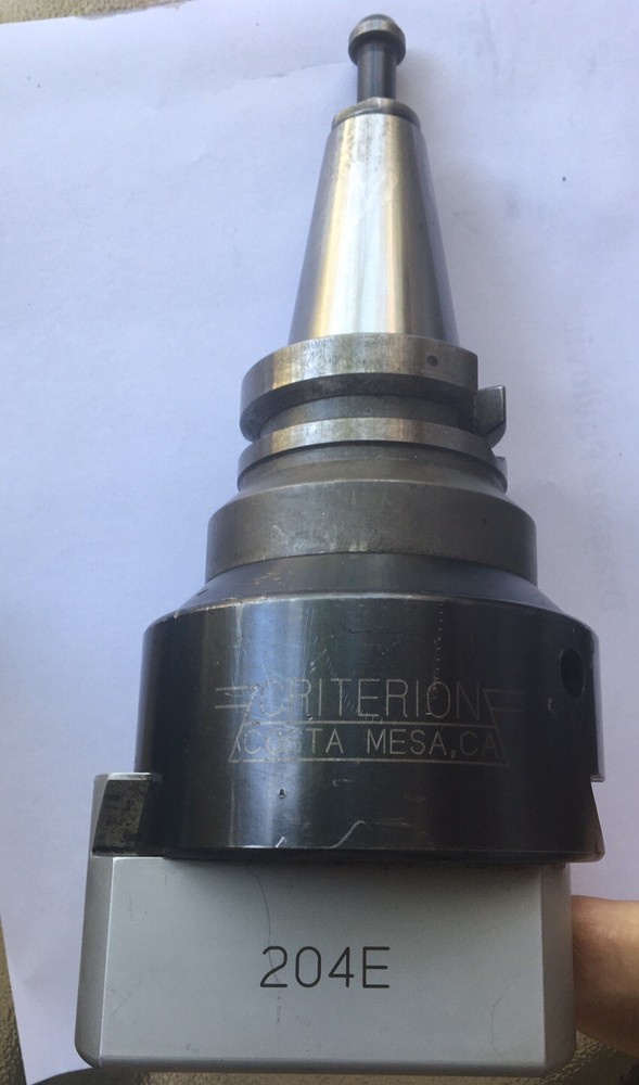 CRITERION BORING HEAD 204 E ON CRITERION BT40 HOLDER