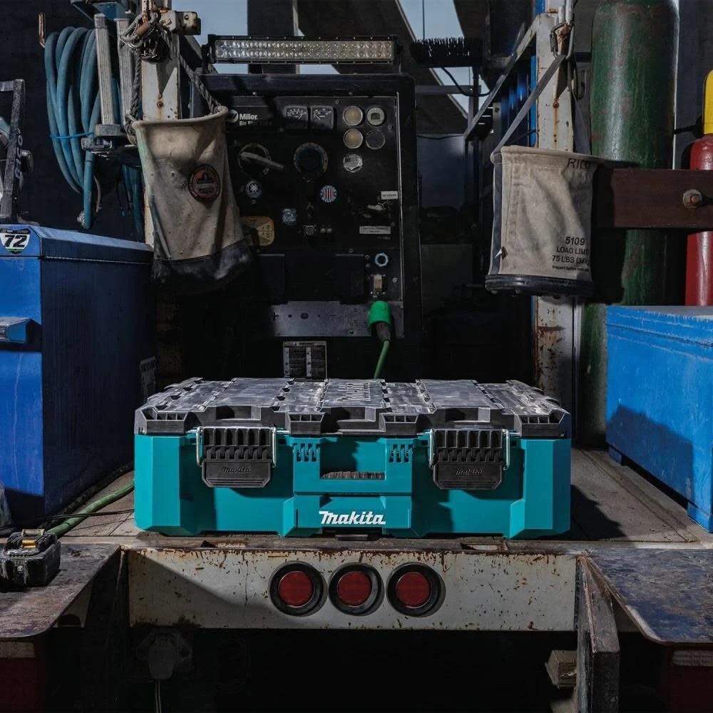 Makita MAKTRAK Large Tool Box