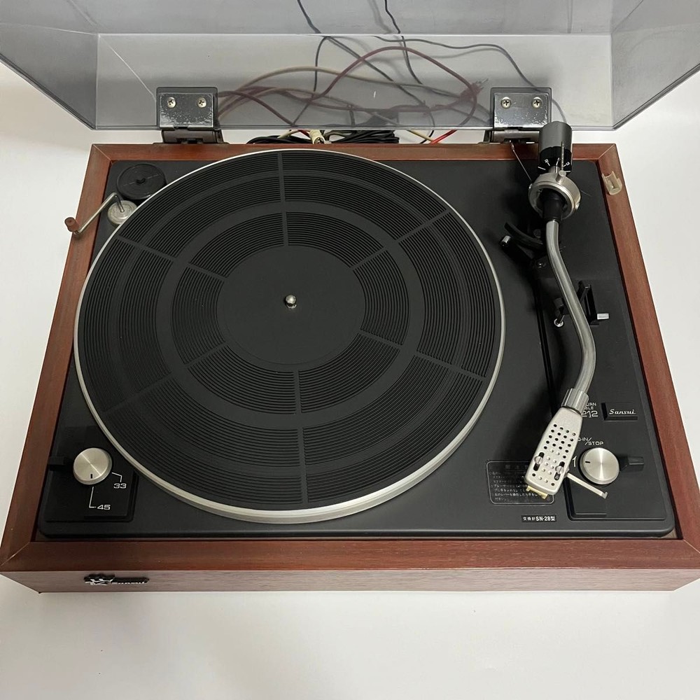 SANSUI SR-212 Turntable Record Player Belt Drive Automatic 2-Speed