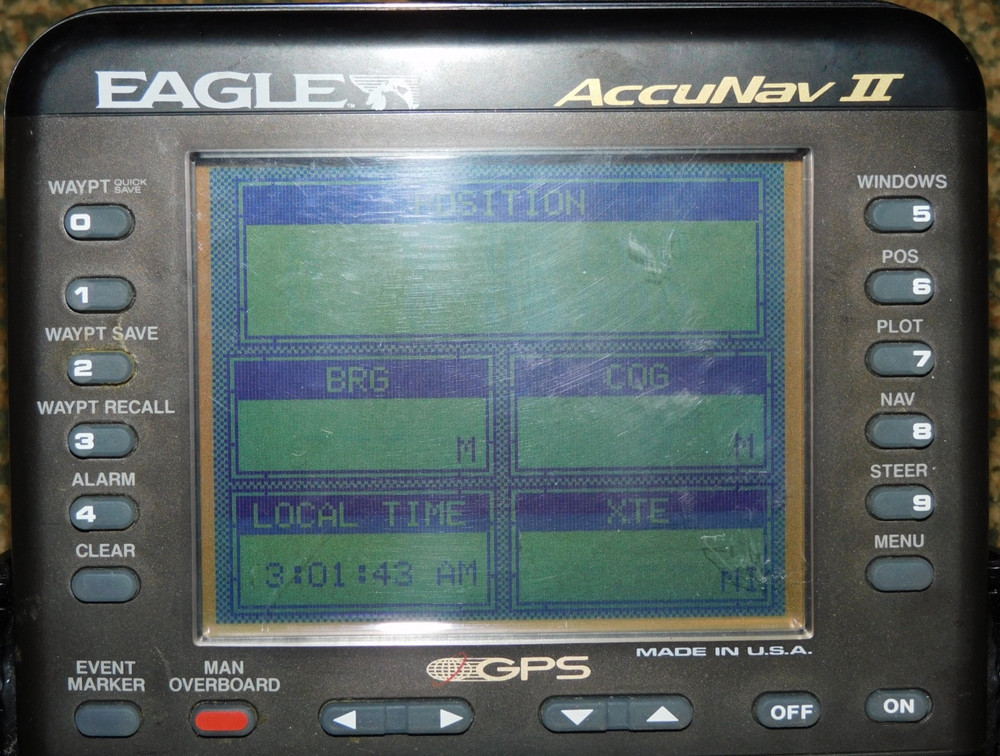 Eagle AccuNav II GPS Chartplotter with Antenna