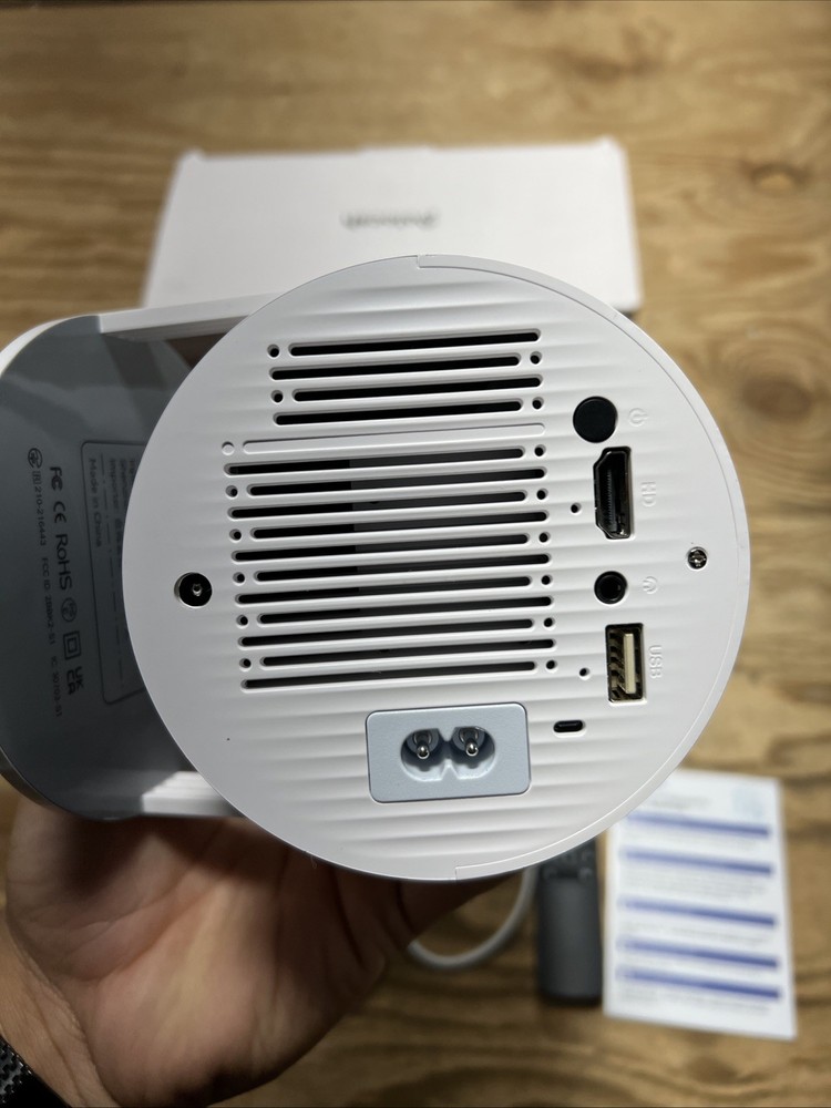 POLOCSH | Model X3 Projector